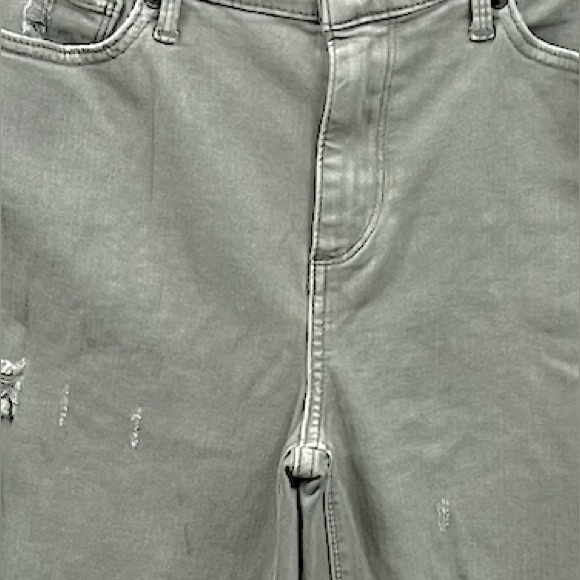 Lucky Brand Light Gray Distressed Brooke Legging Jeans Raw Hem Size 10/30 - Picture 11 of 11